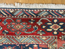 Load image into Gallery viewer, Mahasti