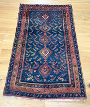 Load image into Gallery viewer, Rivin