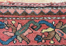 Load image into Gallery viewer, Zari