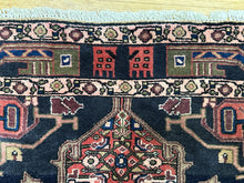 Load image into Gallery viewer, Kambiz