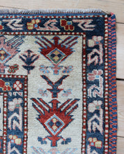 Load image into Gallery viewer, Darsameen