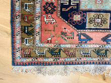 Load image into Gallery viewer, Casper