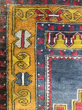 Load image into Gallery viewer, Fatma