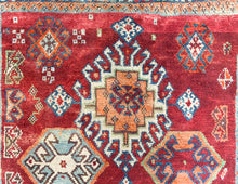 Load image into Gallery viewer, Roshan