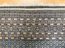 Load image into Gallery viewer, Badrah