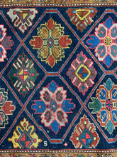 Load image into Gallery viewer, Golzan