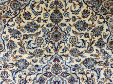 Load image into Gallery viewer, Marjan