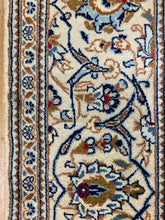 Load image into Gallery viewer, Marjan