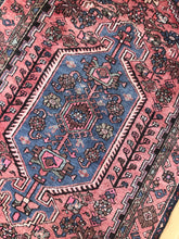 Load image into Gallery viewer, Zohreh