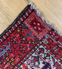 Load image into Gallery viewer, Mirza