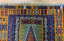 Load image into Gallery viewer, Meltem