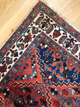 Load image into Gallery viewer, Golnar