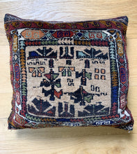 Load image into Gallery viewer, Magsi