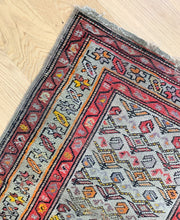 Load image into Gallery viewer, Maheen