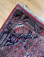 Load image into Gallery viewer, Shiv