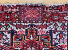 Load image into Gallery viewer, Mirza