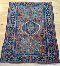 Load image into Gallery viewer, Narges