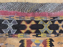 Load image into Gallery viewer, Burak