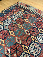 Load image into Gallery viewer, Ahmet