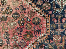 Load image into Gallery viewer, Harika