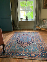 Load image into Gallery viewer, Val