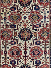 Load image into Gallery viewer, Berin