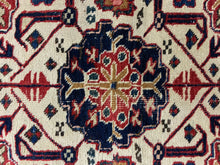 Load image into Gallery viewer, Berin