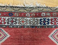 Load image into Gallery viewer, Aahil
