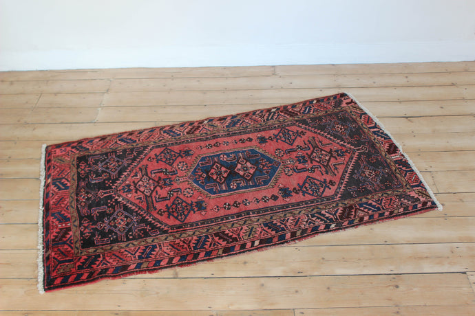 Pink vintage antique rug carpet